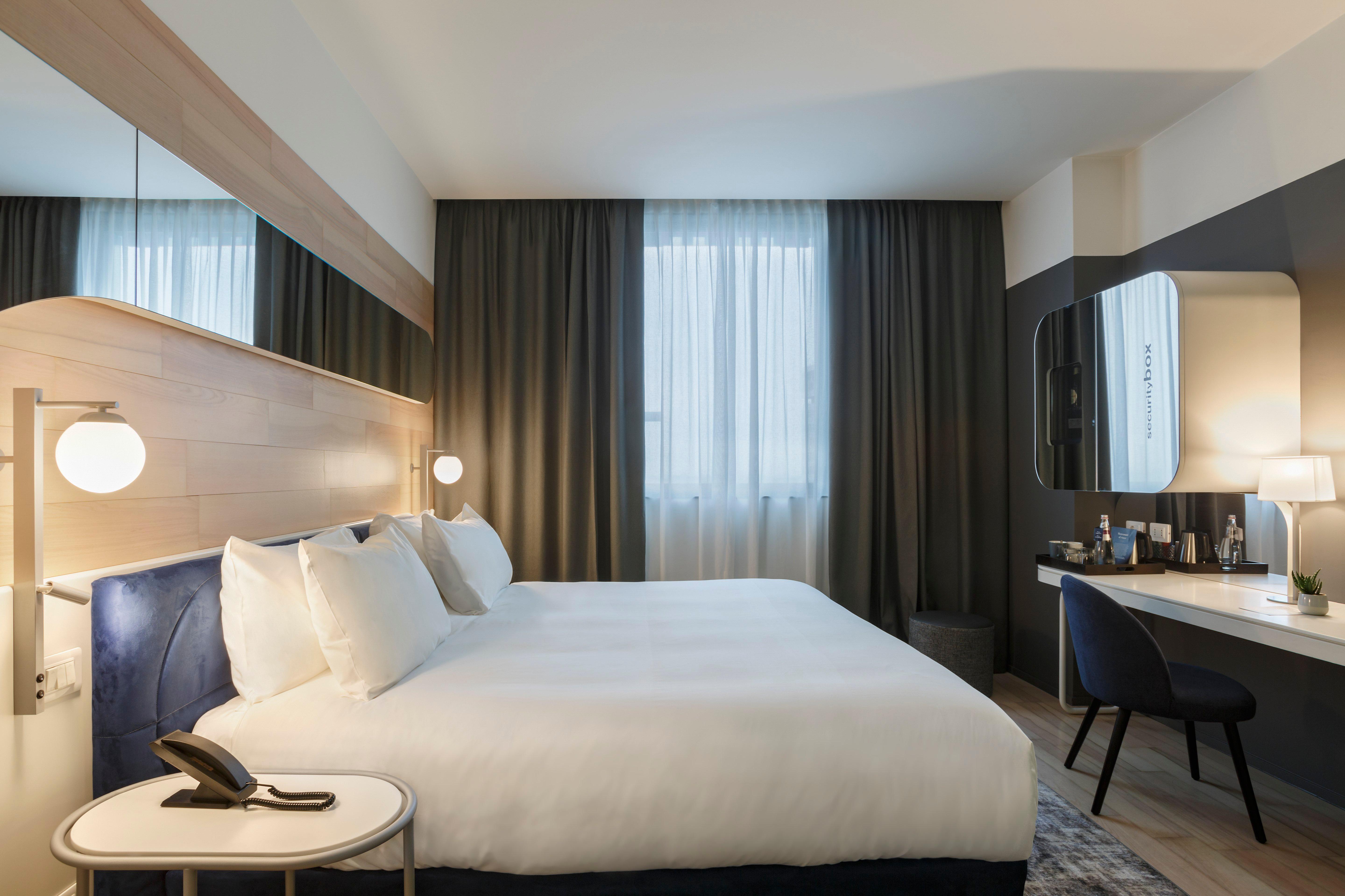 Hotel Voco Milan-Fiere By Ihg Esterno foto