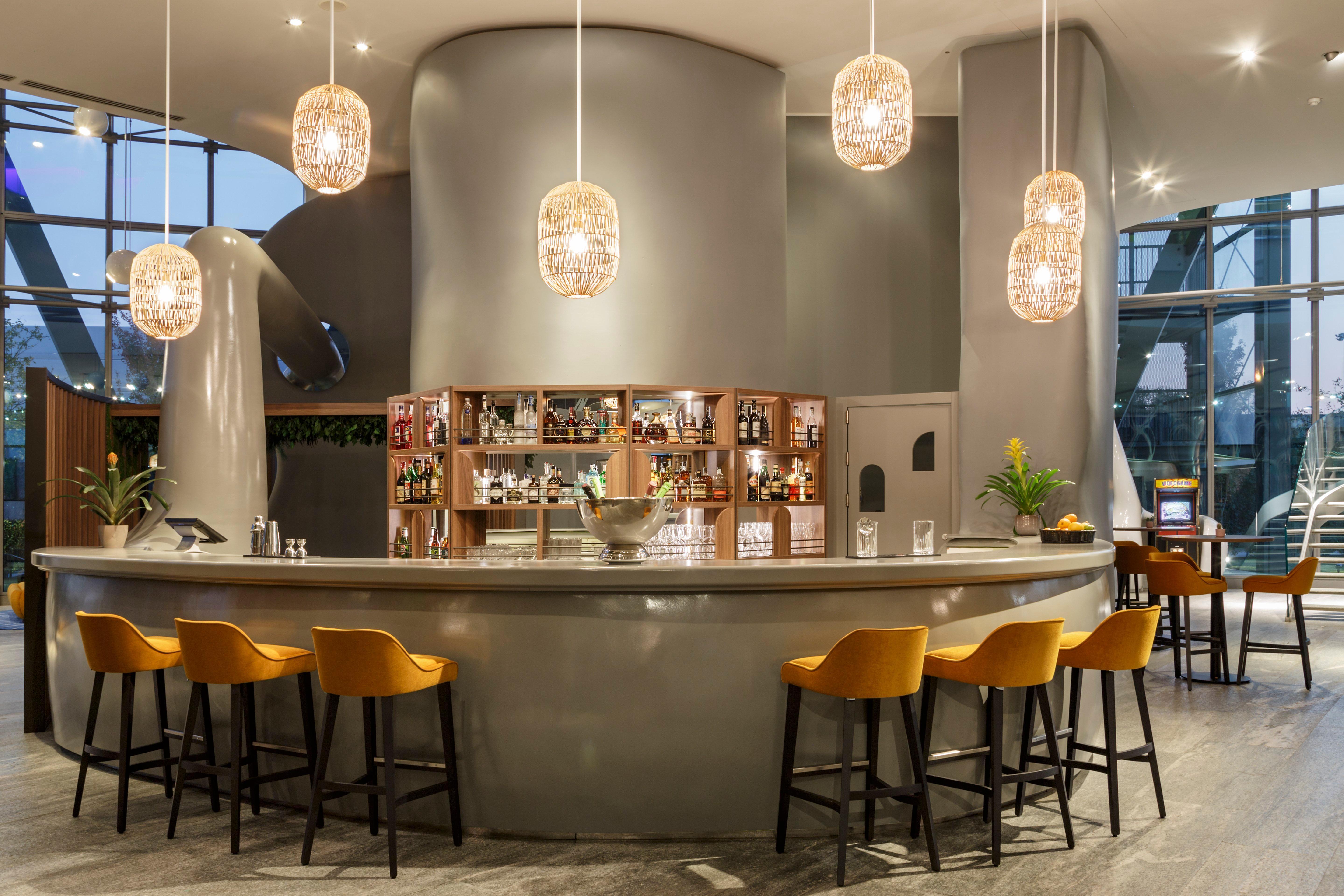 Hotel Voco Milan-Fiere By Ihg Esterno foto