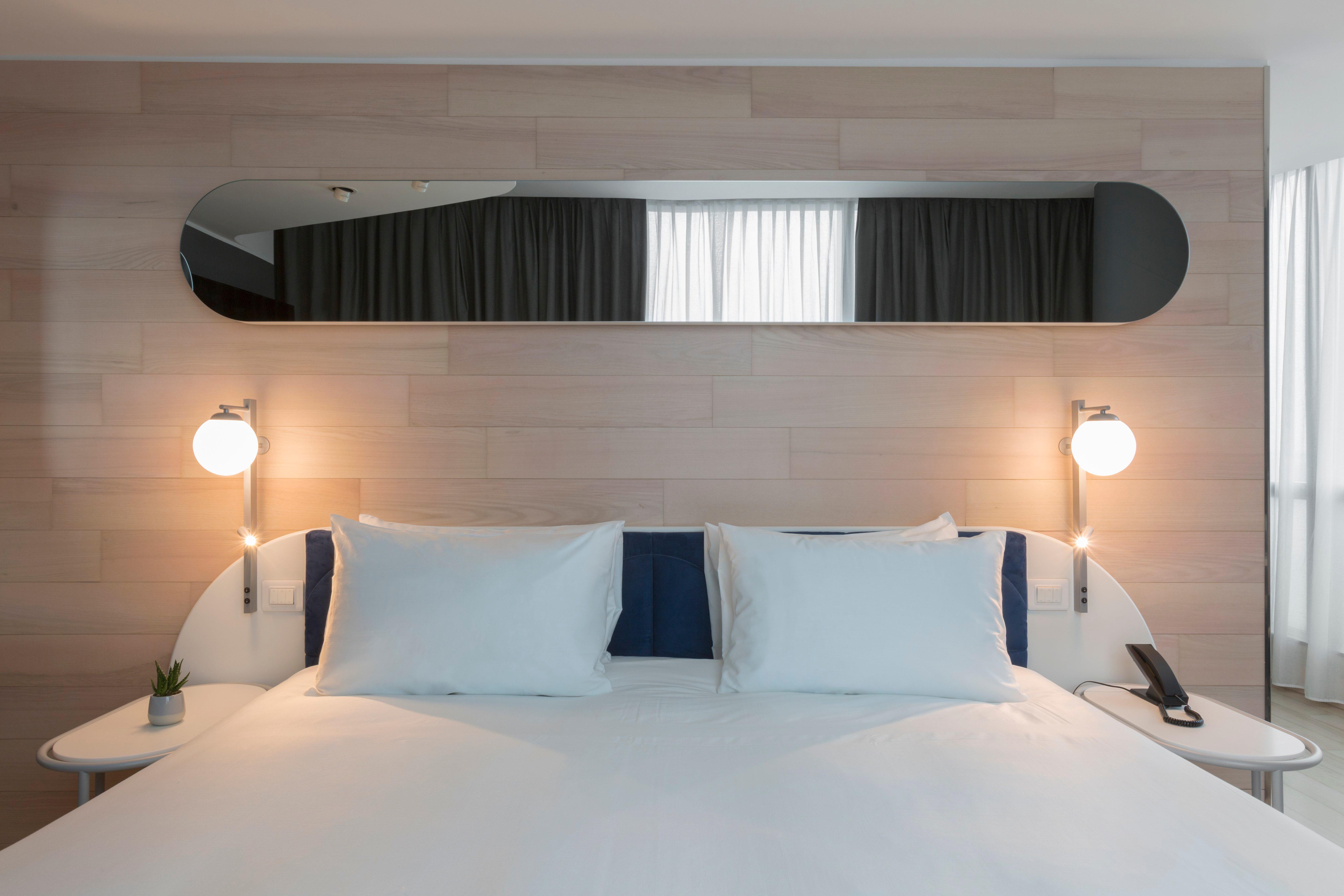 Hotel Voco Milan-Fiere By Ihg Esterno foto
