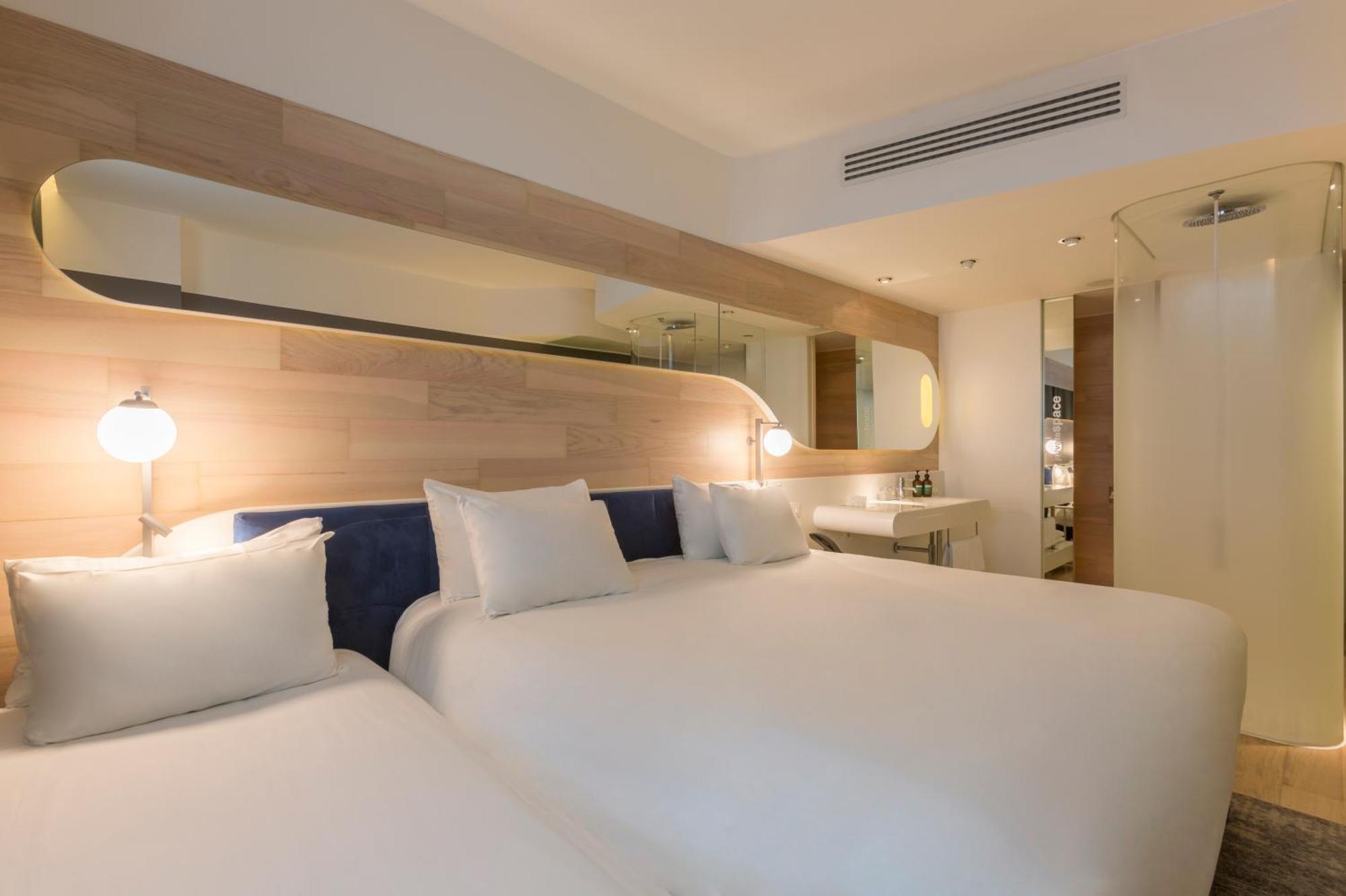 Hotel Voco Milan-Fiere By Ihg Esterno foto