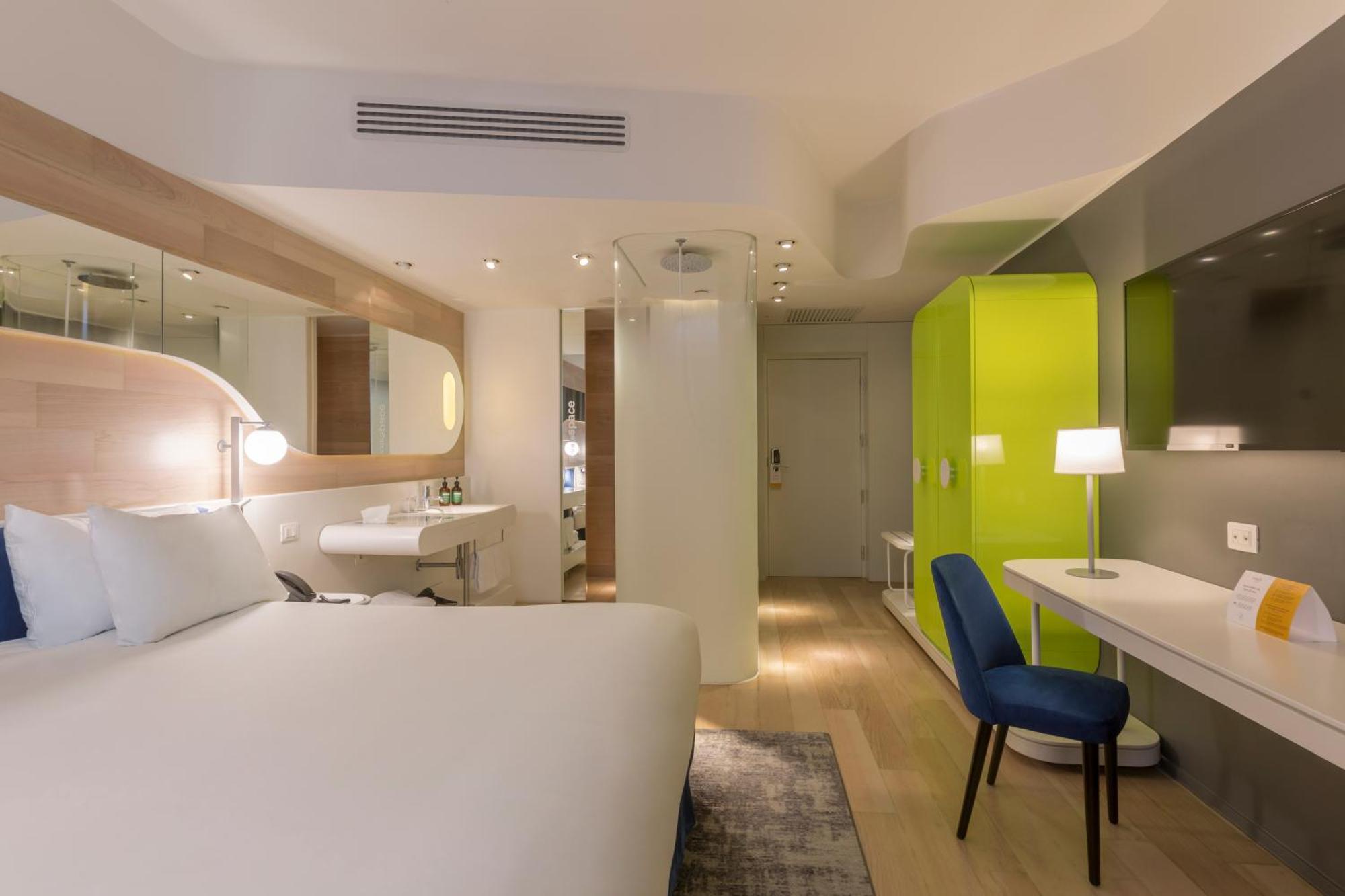 Hotel Voco Milan-Fiere By Ihg Esterno foto